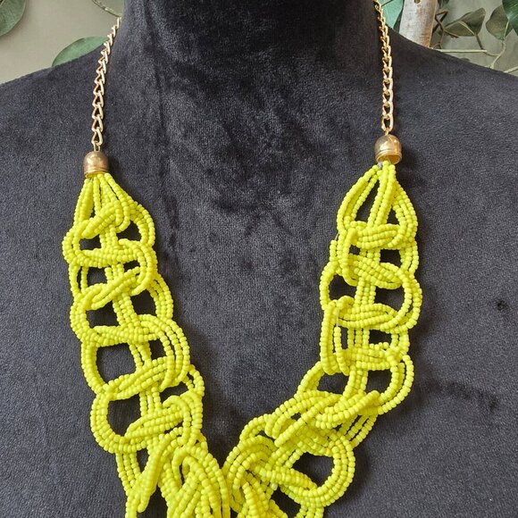 Womens Yellow Seeds Beaded Braided Choker Tribal Necklace with Lobster Clasp - Picture 3 of 6